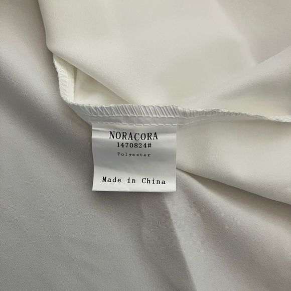 Noracora Lightweight Short Sleeve Pullover Blouse with Lace Detail Size XXL NWT - Picture 8 of 9